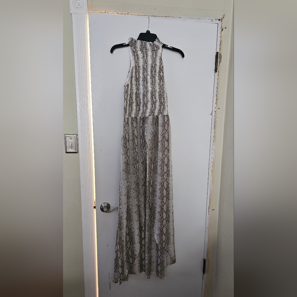 Willow and root Long Train Tank Shirt
